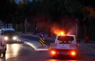 Bağcılar Belediyesi ölüm saçan sivrisineklere...