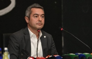 Bursaspor Başkanı Ömer Furkan Banaz: “Taşlar,...