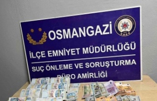 (Özel) Bursa polisinden 120 bin dolarlık operasyon