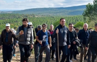 Biga’da Cumhuriyet Doğa Yürüyüşü yapıldı