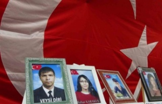 Ailelerin HDP önündeki evlat nöbeti 275 gündür...