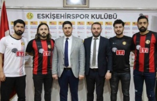 Eskişehirspor’da 6 imza birden