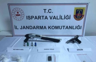 Isparta’da uyuşturucuyla mücadele operasyonları: 8 şüpheli yakalandı