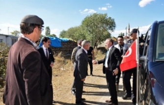 Vali, ilçede köy ziyaretleri yaparak, vatandaşların sorun ve taleplerini dinledi